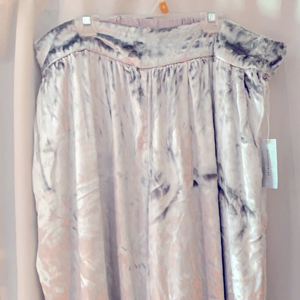 Anthropologie crushed velvet lounge pants!